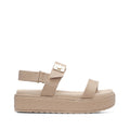 Sandalia de plataforma para mujer con grabado beige