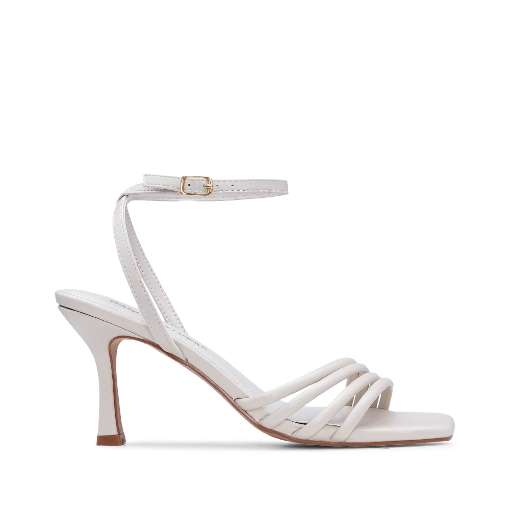 Sandalia de tacón alto beige para mujer