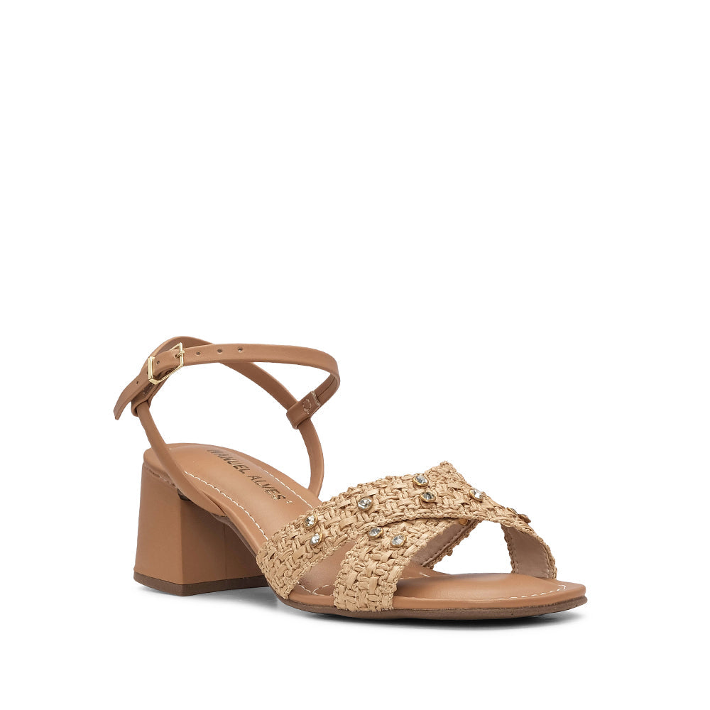 Sandalia de tacón medio beige para mujer