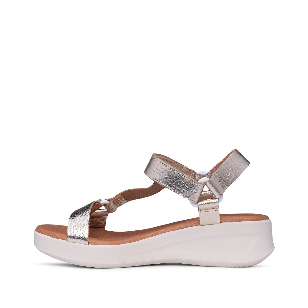 Sandalia de plataforma para mujer de piel color champán