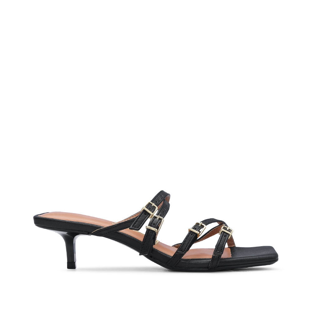 Sandalia de tacón medio para mujer en color negro