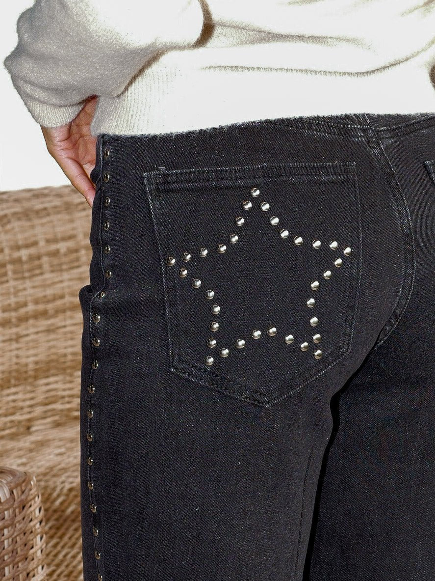 Jeans tachuelas estrella negro